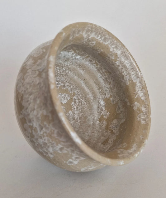 Milton Bridge Calcite Crystalline Pottery Glaze (F661B) (1220°C Cone 6)
