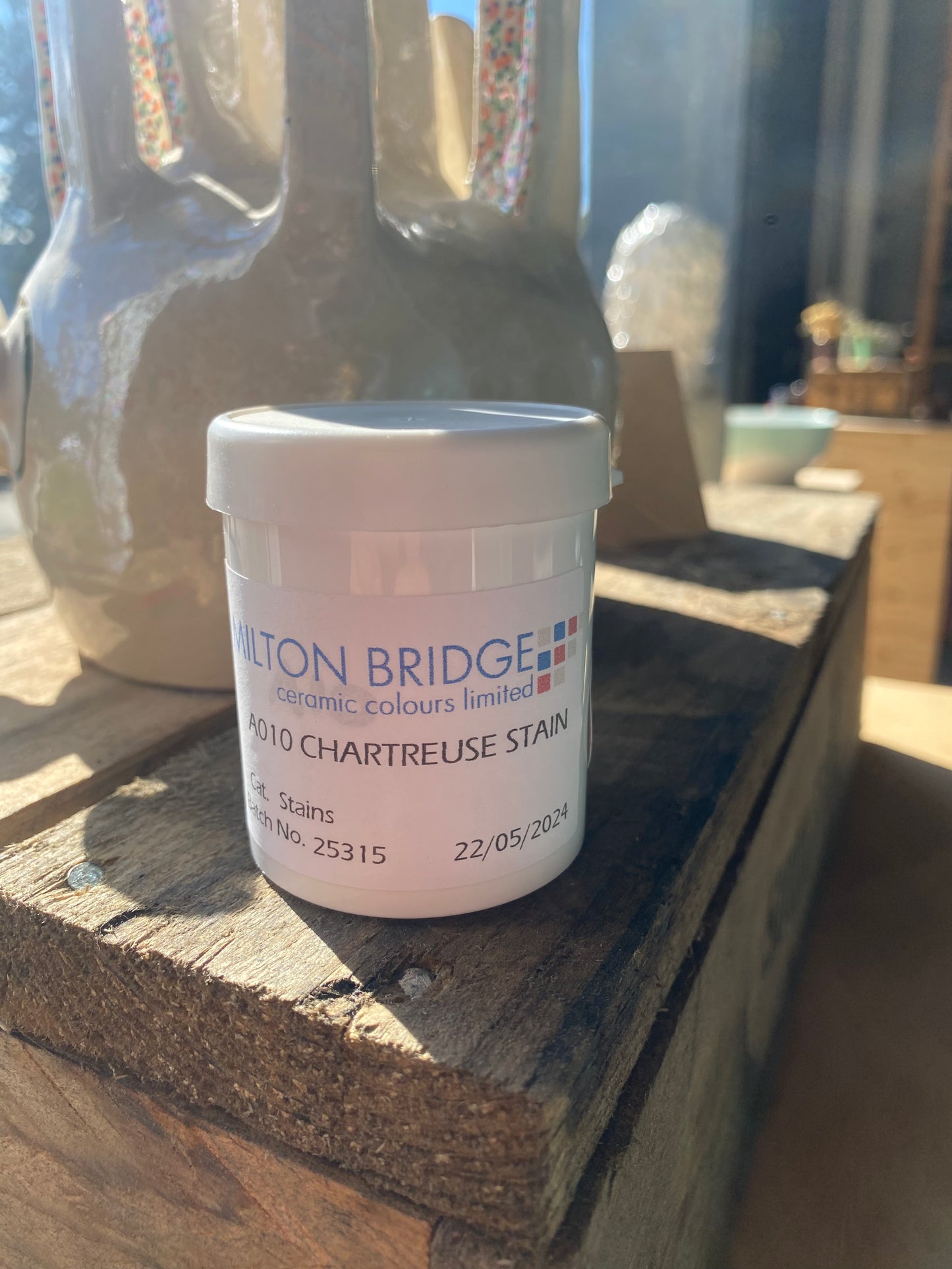 Milton Bridge Chartreuse Stain AO10