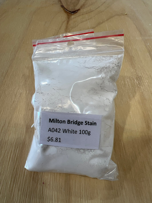 Milton Bridge White Stain for Pottery Clay A042
