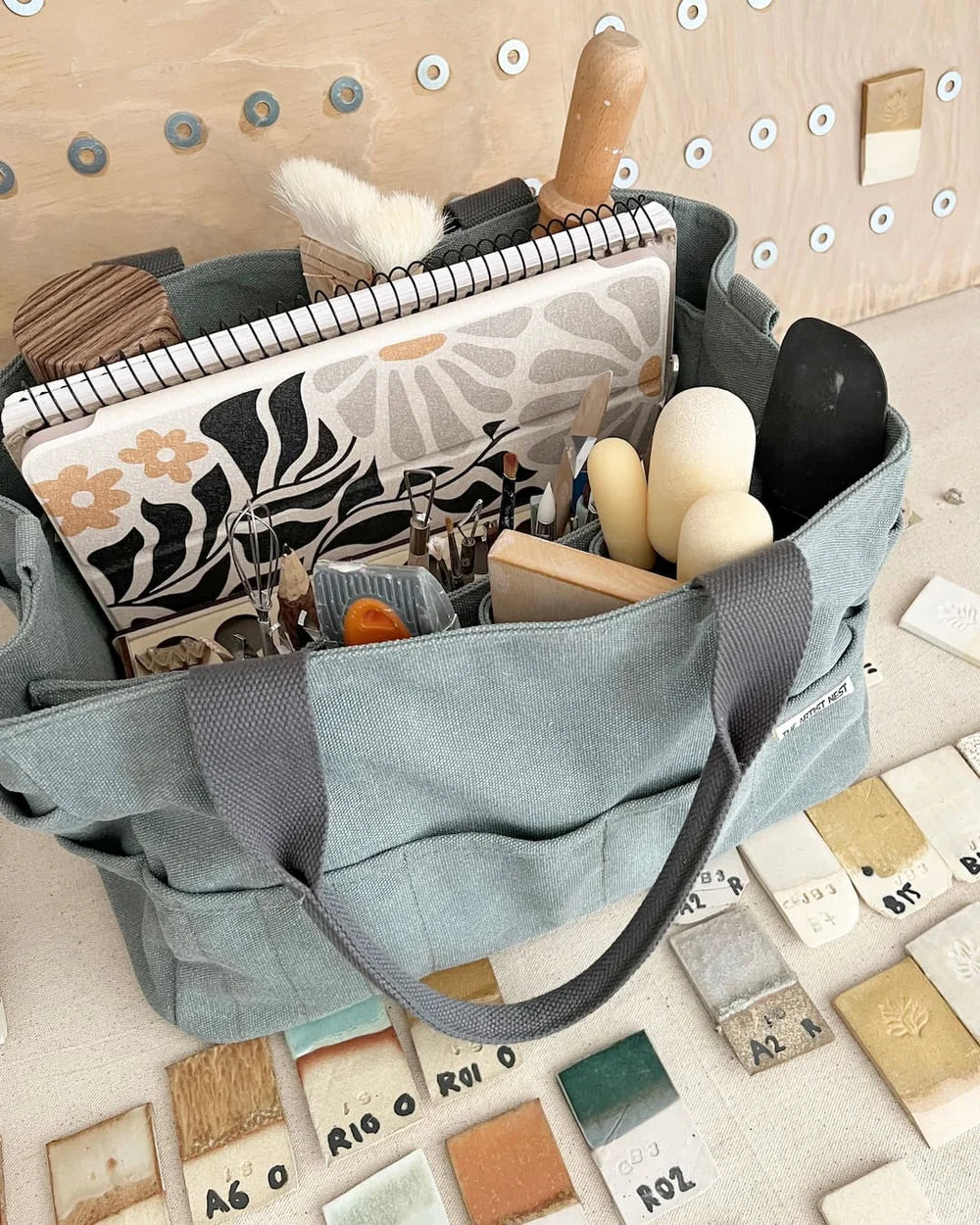 The Artist Bag - Eucalypt Green