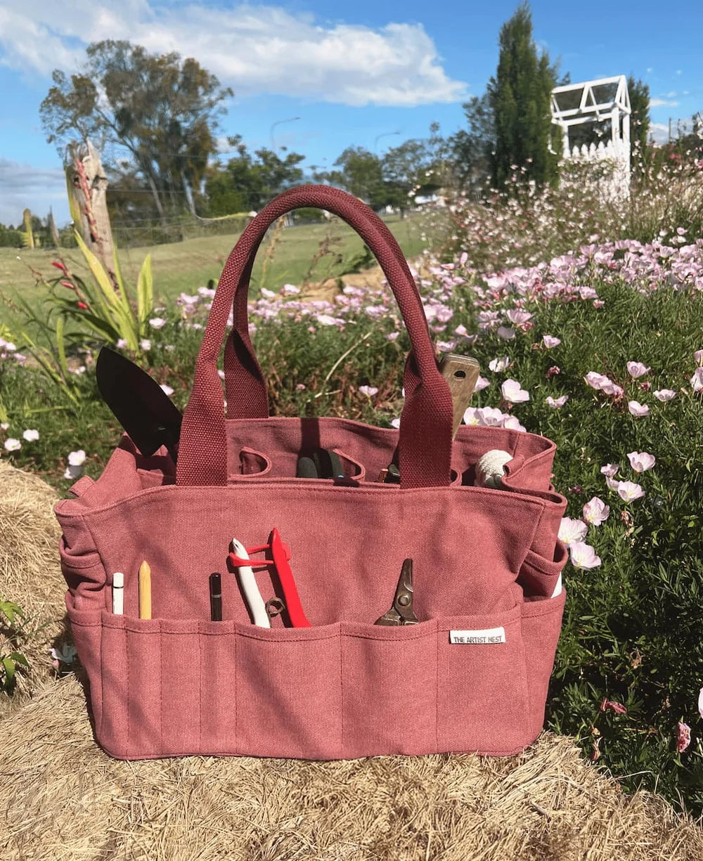 The Artist Bag - Waratah Burgundy